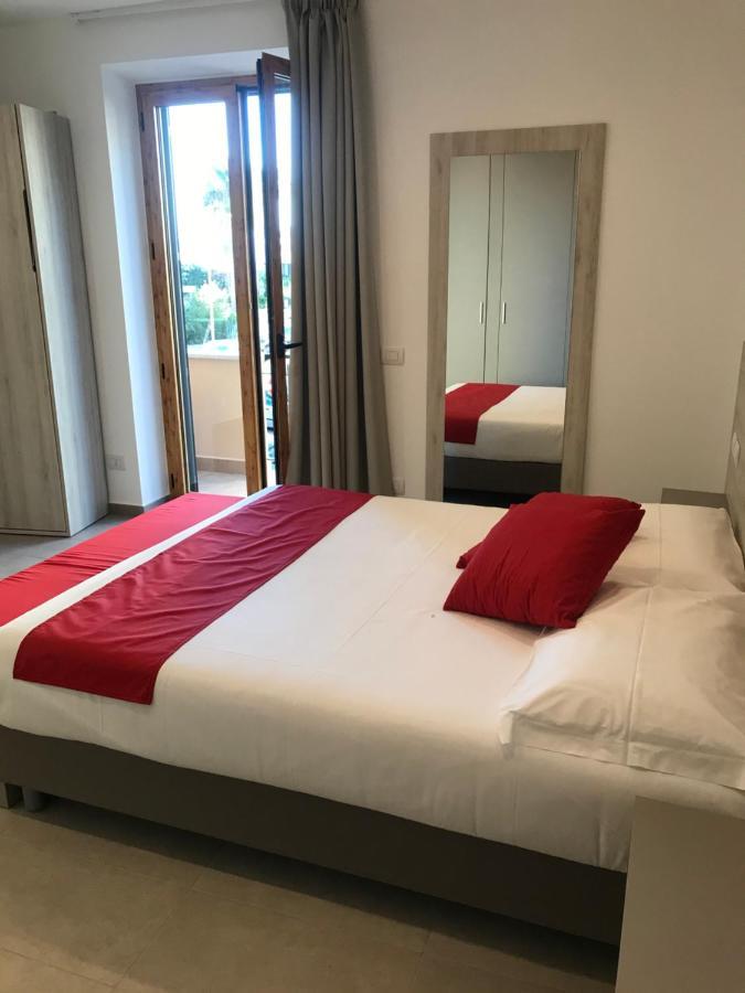 B E B Riviera Di Levante Terracina Εξωτερικό φωτογραφία